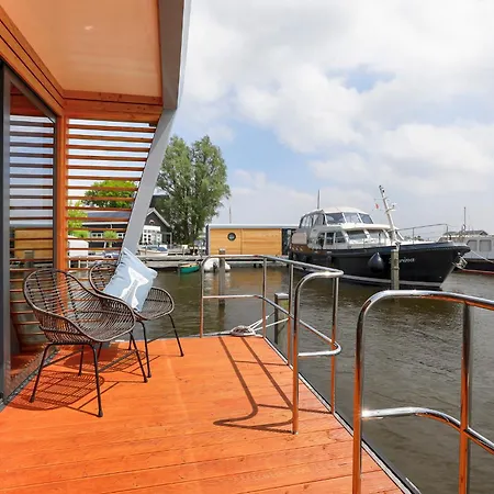 Luxe Houseboat Skoft Hotel Grou Exterior photo